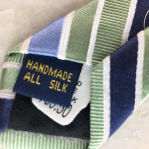 ASHFORD & BROOKS, LONDON, REGIMENT STRIPE SILK TIE - Picture 5 of 14